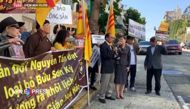 Biểu tình phản đối phái đoàn tôn giáo Việt Nam đến Mỹ Biểu tình phản đối phái đoàn tôn giáo Việt Nam đến Mỹ