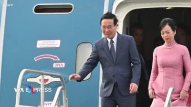 Chủ tịch nước Việt Nam lên đường đi Mỹ dự APEC