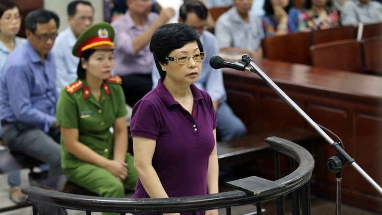 Chạy đại biểu Quốc hội 30 tỷ đồng