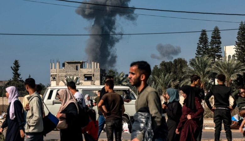 Mỹ nói Israel đồng ý tạm dừng tấn công Gaza 4 giờ/ngày, nhưng chưa có báo cáo giao tranh tạm lắng
