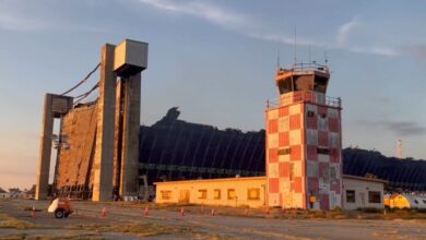 Vụ cháy Tustin: Phẩm chất không khí kém, Orange County cân nhắc tình trạng khẩn cấp