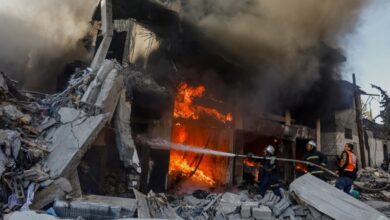 Israel ra lệnh di tản thêm nữa ở Khan Younis, tấn công dọc chiều dài Gaza