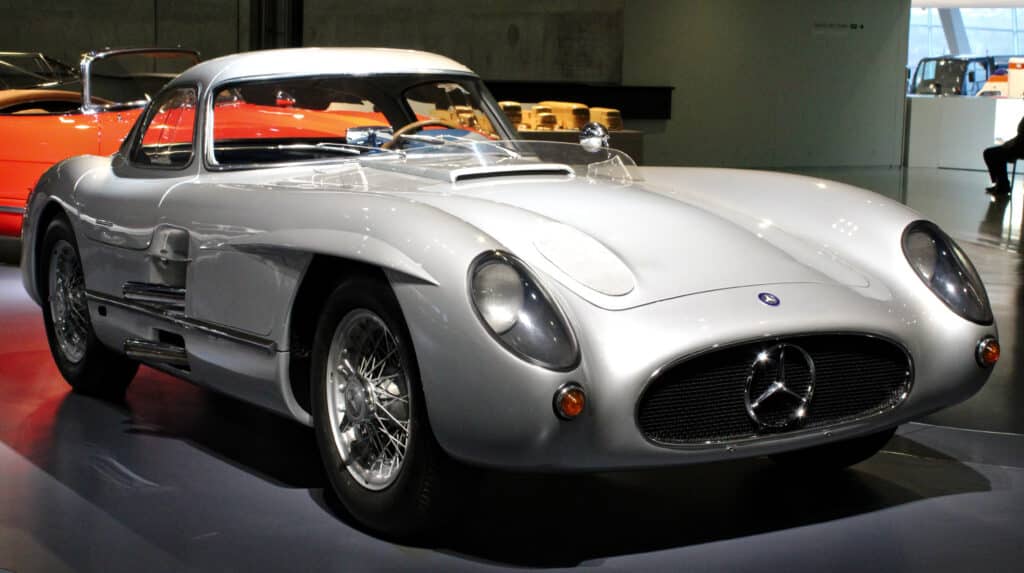 The rarest car in the world is also the most expensive | VietValley
