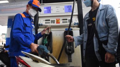 Quỹ bình ổn giá xăng dầu: giữ đến bao giờ?