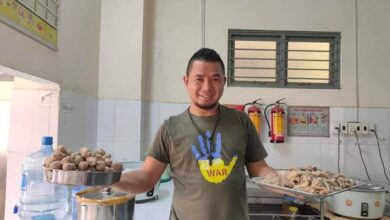 Gia đình hai TNLT bị sách nhiễu trước và sau Tết Nguyên đán