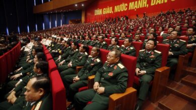 Đảng Cộng sản cũng “dọn nhà” trước Tết