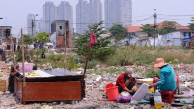 Hàng chục ngàn doanh nghiệp buộc phải rút khỏi thị trường trong hai tháng