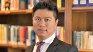 Kể chuyện hạt giống đỏ của quan cộng sản