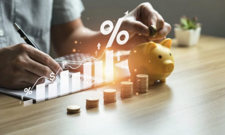 Người Mỹ đã tiêu hết tiền tiết kiệm trong đại dịch? Người Mỹ đã tiêu hết tiền tiết kiệm trong đại dịch?