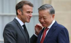 Tổng thống Macron thăm Việt Nam: Bàn về vấn đề gì? Tổng thống Macron thăm Việt Nam: Bàn về vấn đề gì?