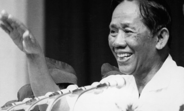 Tại sao Lê Duẩn bị lãng quên trong dịp Tô Lâm kỷ niệm 30-4? Tại sao Lê Duẩn bị lãng quên trong dịp Tô Lâm kỷ niệm 30-4?