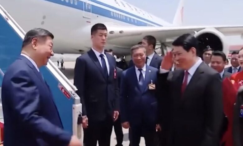 Lương Cường: từ được ‘thế chỗ’ bất đắc dĩ, đến nguy cơ trắc trở Lương Cường: từ được ‘thế chỗ’ bất đắc dĩ, đến nguy cơ trắc trở