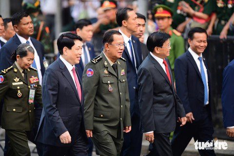 Những thất bại nhìn thấy từ ‘đại lễ 50 năm giải phóng’ Những thất bại nhìn thấy từ ‘đại lễ 50 năm giải phóng’