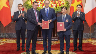 Việt Nam – Pháp sẽ phát triển vệ tinh quan sát Trái Đất