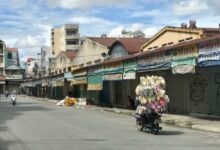 Người buôn bán ở Việt Nam là chốt thí cho Hà Nội chứng minh sự ‘trong sạch’