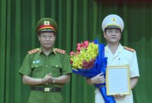 Hai người bị bắt vì đăng tin tướng công an bảo kê đường dây đánh bạc