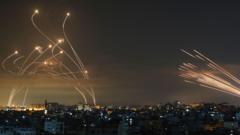 Trận pháp phòng thủ Israel: Iron Dome, David’s Sling, Arrow và THAAD là gì? Trận pháp phòng thủ Israel: Iron Dome, David’s Sling, Arrow và THAAD là gì?