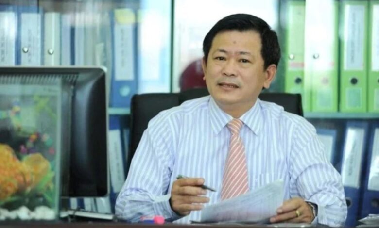 Giới luật sư phản đối quy định cho chủ tịch tỉnh quyền cấp-tước thẻ hành nghề Giới luật sư phản đối quy định cho chủ tịch tỉnh quyền cấp-tước thẻ hành nghề