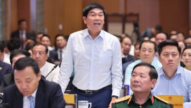 Chủ tịch Hòa Phát gián tiếp phản bác đề xuất làm đường sắt cao tốc của VinGroup