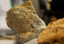 Vì sao cần làm giàu uranium để sản xuất bom hạt nhân?