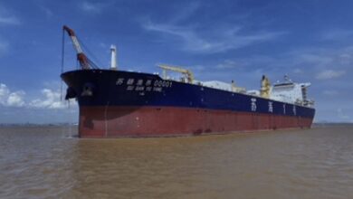 Tàu nuôi thủy sản thông minh ngoài khơi đầu tiên trên thế giới