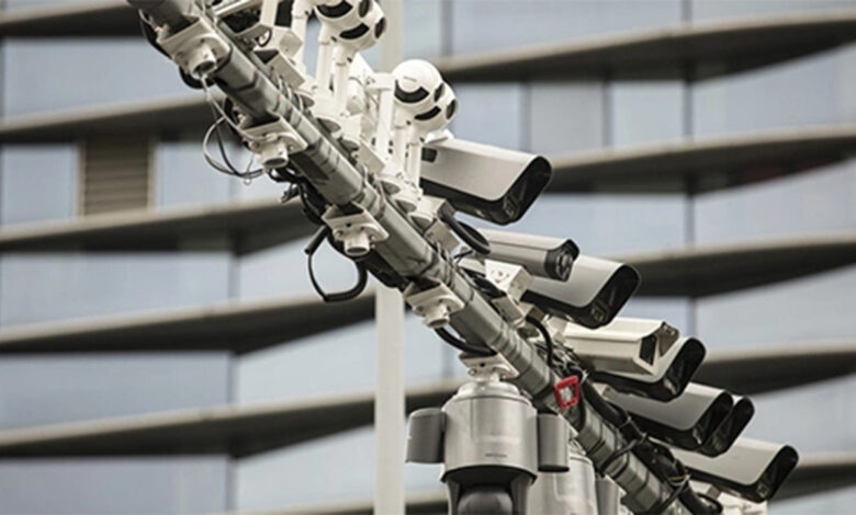 Tại sao một cột giao thông thường lắp nhiều camera? Tại sao một cột giao thông thường lắp nhiều camera?