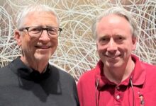 Bill Gates và Linus Torvalds lần đầu gặp nhau