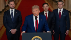 Ông Trump ‘tận hưởng hào quang’ nhưng sóng gió vẫn còn phía trước Ông Trump ‘tận hưởng hào quang’ nhưng sóng gió vẫn còn phía trước