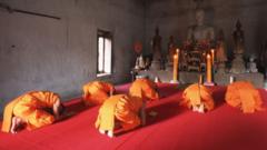 Các nhà sư Thái Lan bị tống tiền vì hàng ngàn video quan hệ tình dục