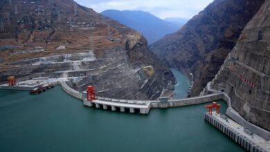 Hoạt động xây đập đang làm lệch cực Trái Đất