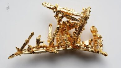 Lý do không sản xuất vàng nhân tạo