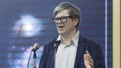 ‘Bố già’ Yann LeCun nói gì khi Meta có thêm nhà khoa học trưởng về AI?