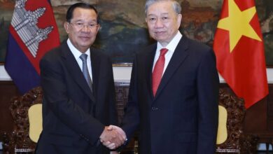 Hun Sen đã làm gì để Việt Nam quay lưng?