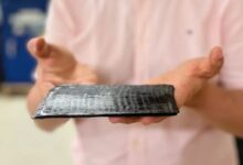 Nhựa tự vá bền hơn thép