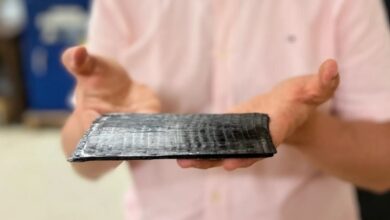 Nhựa tự vá bền hơn thép