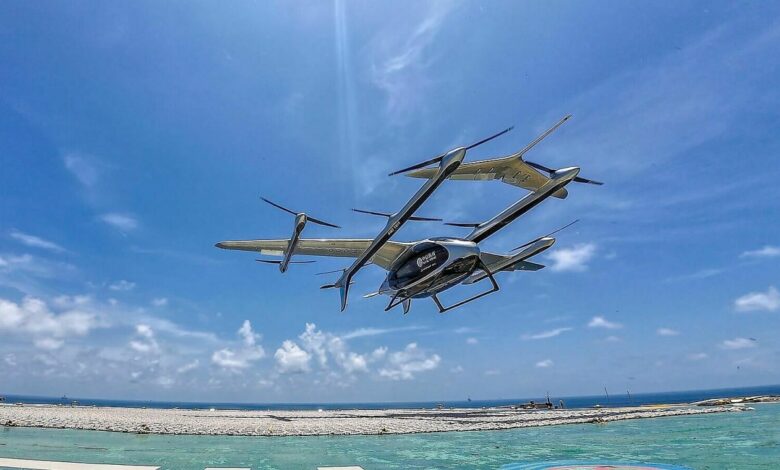 Máy bay điện 2 tấn của Trung Quốc giao hàng ngoài khơi Máy bay điện 2 tấn của Trung Quốc giao hàng ngoài khơi