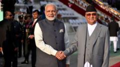 Bất ổn ở Nepal làm tăng thêm lo lắng cho Ấn Độ ở Nam Á Bất ổn ở Nepal làm tăng thêm lo lắng cho Ấn Độ ở Nam Á