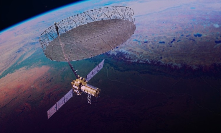 Ăng-ten vệ tinh lớn nhất của NASA trong vũ trụ