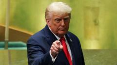 Nghe Trump phát biểu, cử tọa sáu năm trước bật cười, còn giờ thì im lặng