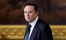 Tỷ phú Elon Musk và Hoàng tử Andrew bị nêu tên trong tài liệu mới về tài phiệt ấu dâm Epstein