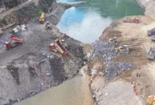 Trung Quốc chặn sông để xây hai siêu đập cùng lúc Trung Quốc chặn sông để xây hai siêu đập cùng lúc