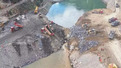 Trung Quốc chặn sông để xây hai siêu đập cùng lúc