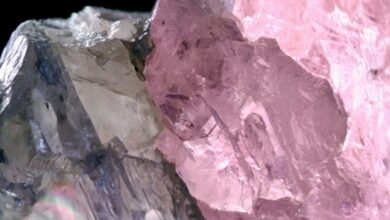 Thợ mỏ đào được viên kim cương hiếm nặng 37,4 carat