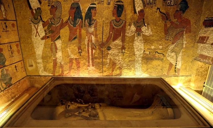 Ngôi mộ của pharaoh Tutankhamun có nguy cơ sụp đổ Ngôi mộ của pharaoh Tutankhamun có nguy cơ sụp đổ