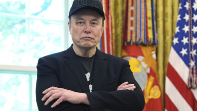 Elon Musk nhắm vào những người rời xAI sang OpenAI
