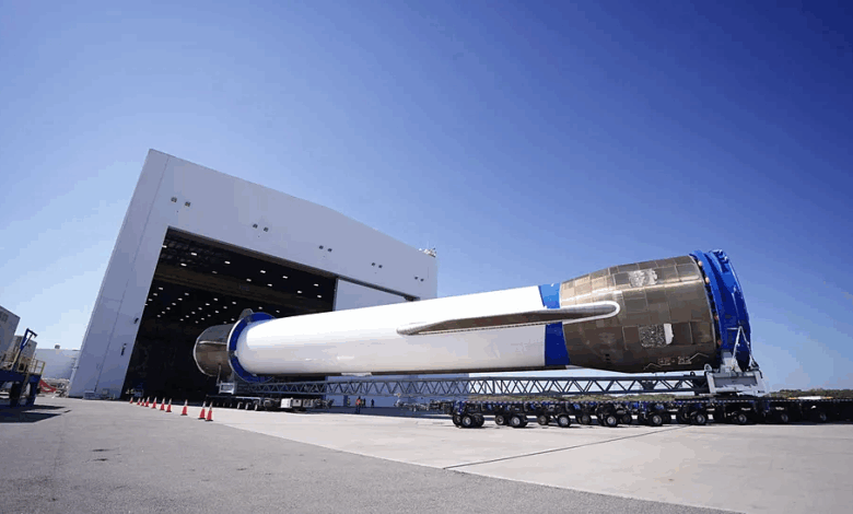 Lý do tên lửa Blue Origin vẫn trắng sạch khi về Trái Đất Lý do tên lửa Blue Origin vẫn trắng sạch khi về Trái Đất