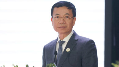 Bộ trưởng Nguyễn Mạnh Hùng: ‘Thanh niên hãy dấn thân, nhận việc thách thức’