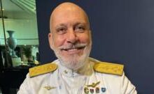 NATO ‘sẽ sát cánh cùng Ukraine’ để đạt được hòa bình lâu dài, quan chức cấp cao nói với BBC