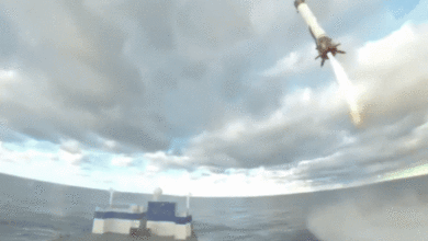 Tên lửa tái sử dụng Blue Origin lần đầu hạ cánh thành công