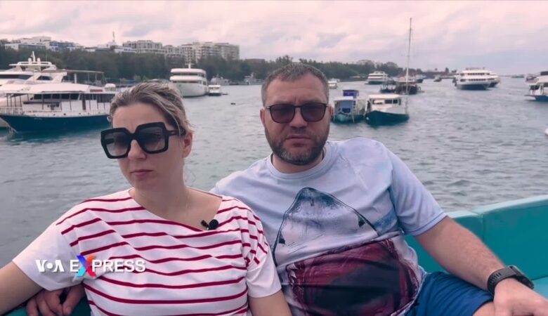 Chế tài và chiến tranh ở Ukraine là mối quan tâm hàng đầu của du khách Nga Chế tài và chiến tranh ở Ukraine là mối quan tâm hàng đầu của du khách Nga